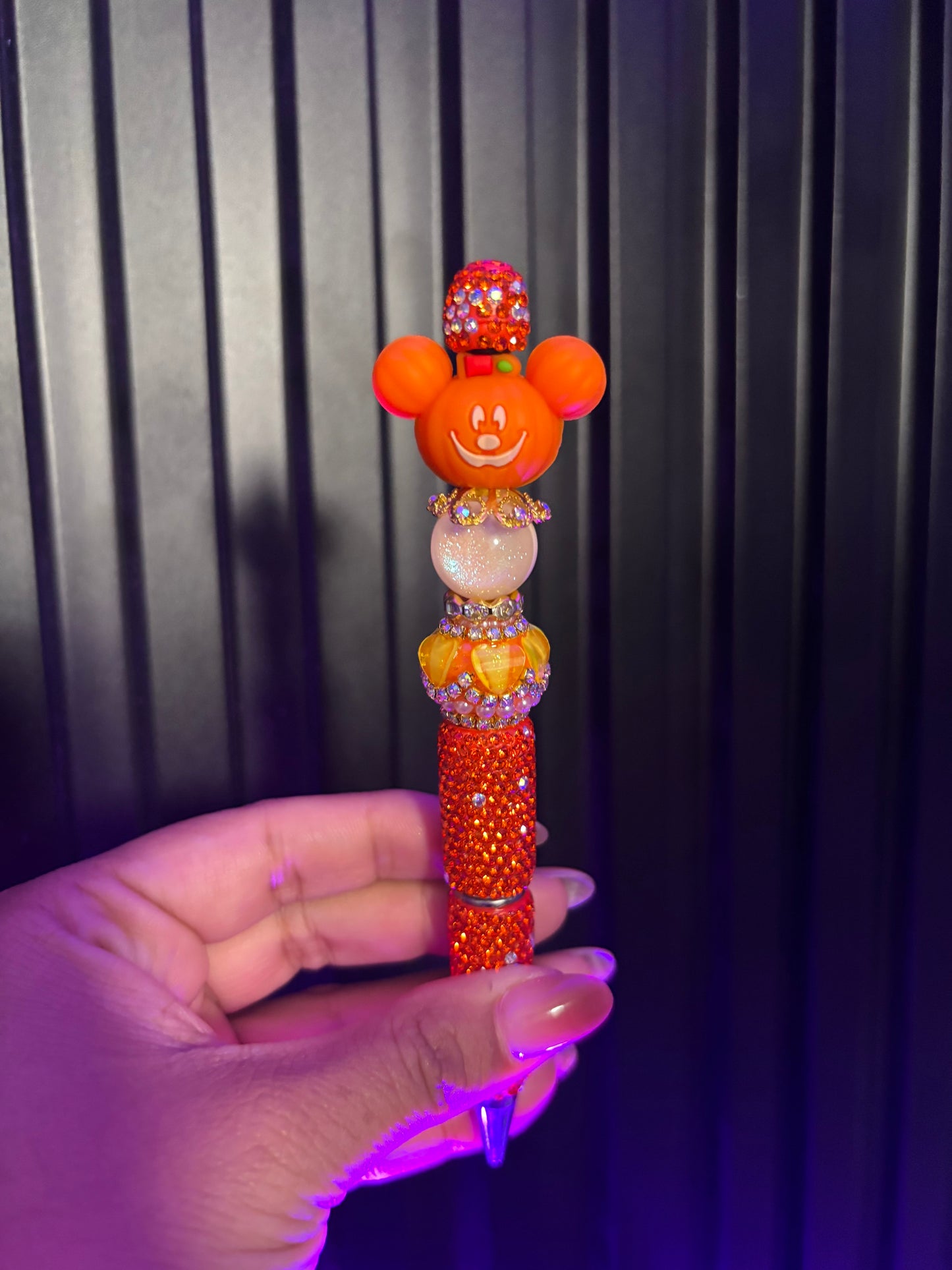 Mickey Pumpkin Pen