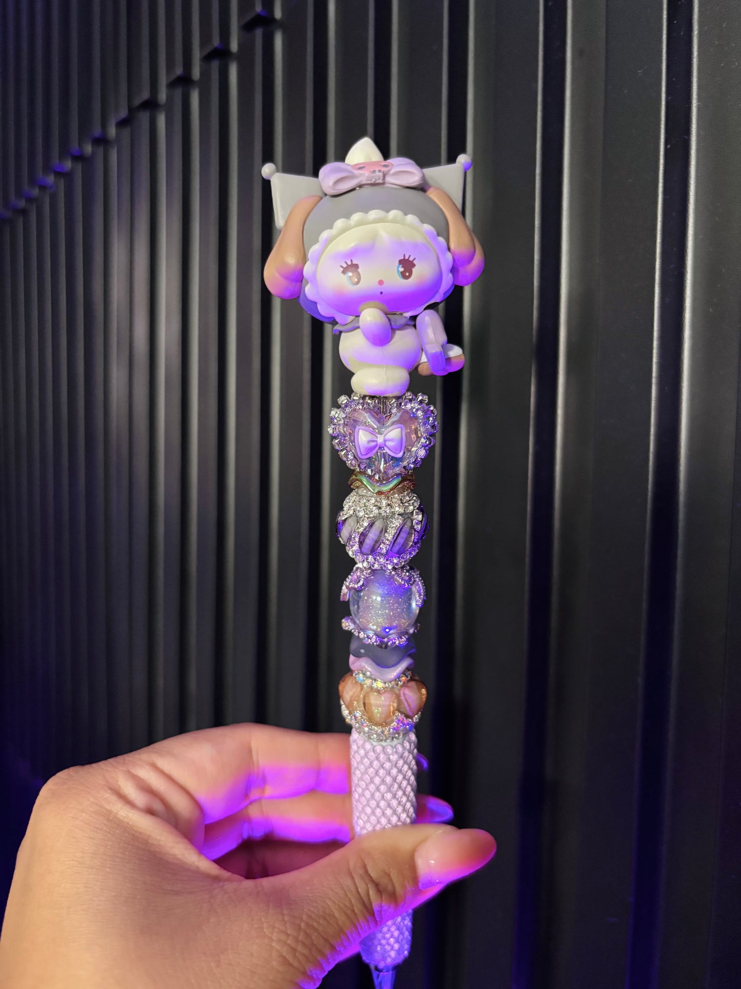 Mikko in Kuku Ears Pen