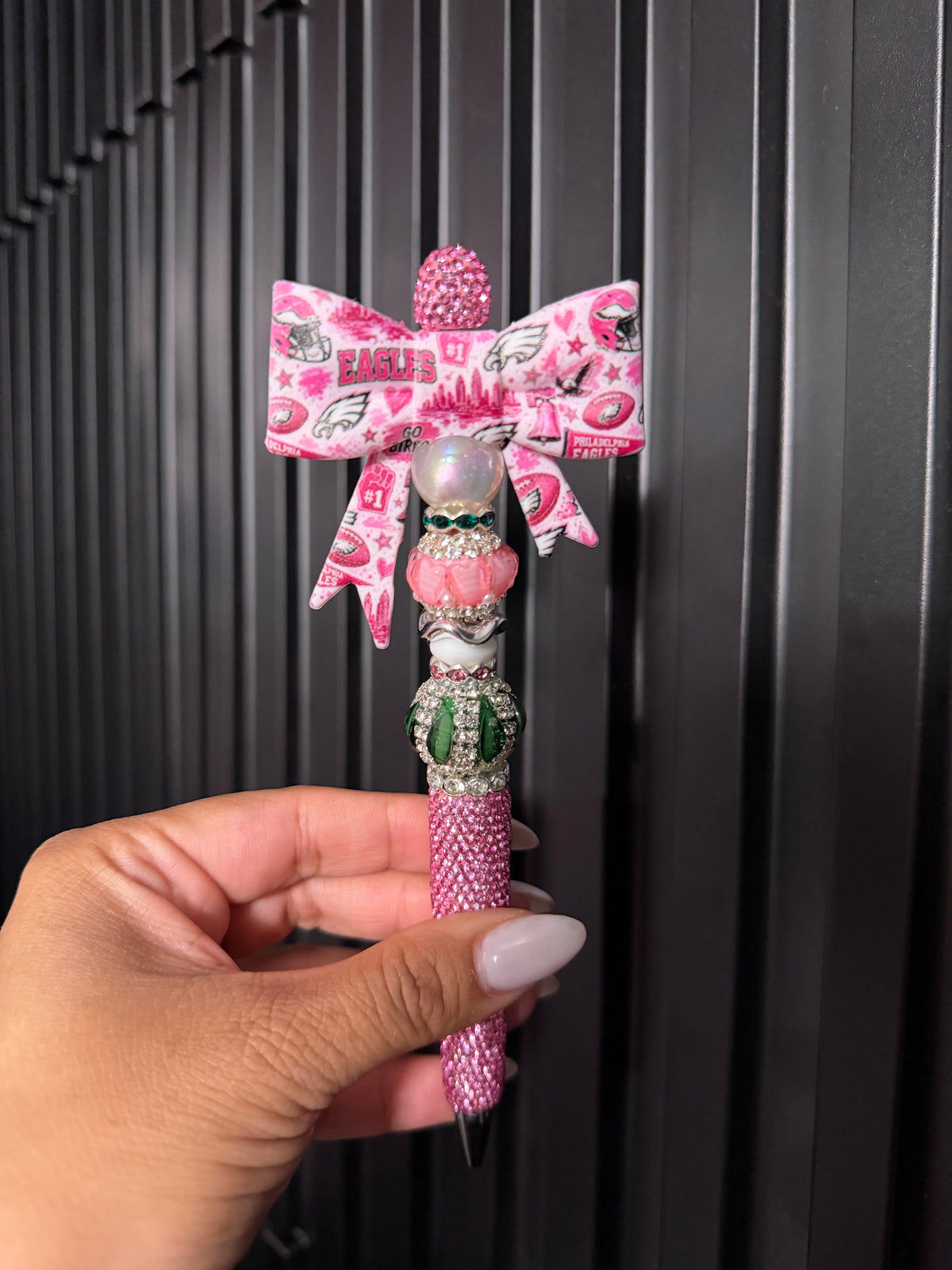 Football #3 bow pen